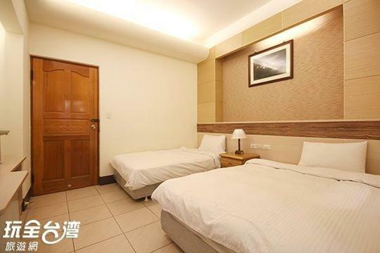 Sun Moon Lake Jiang Cheng B&B Yuchi Buitenkant foto